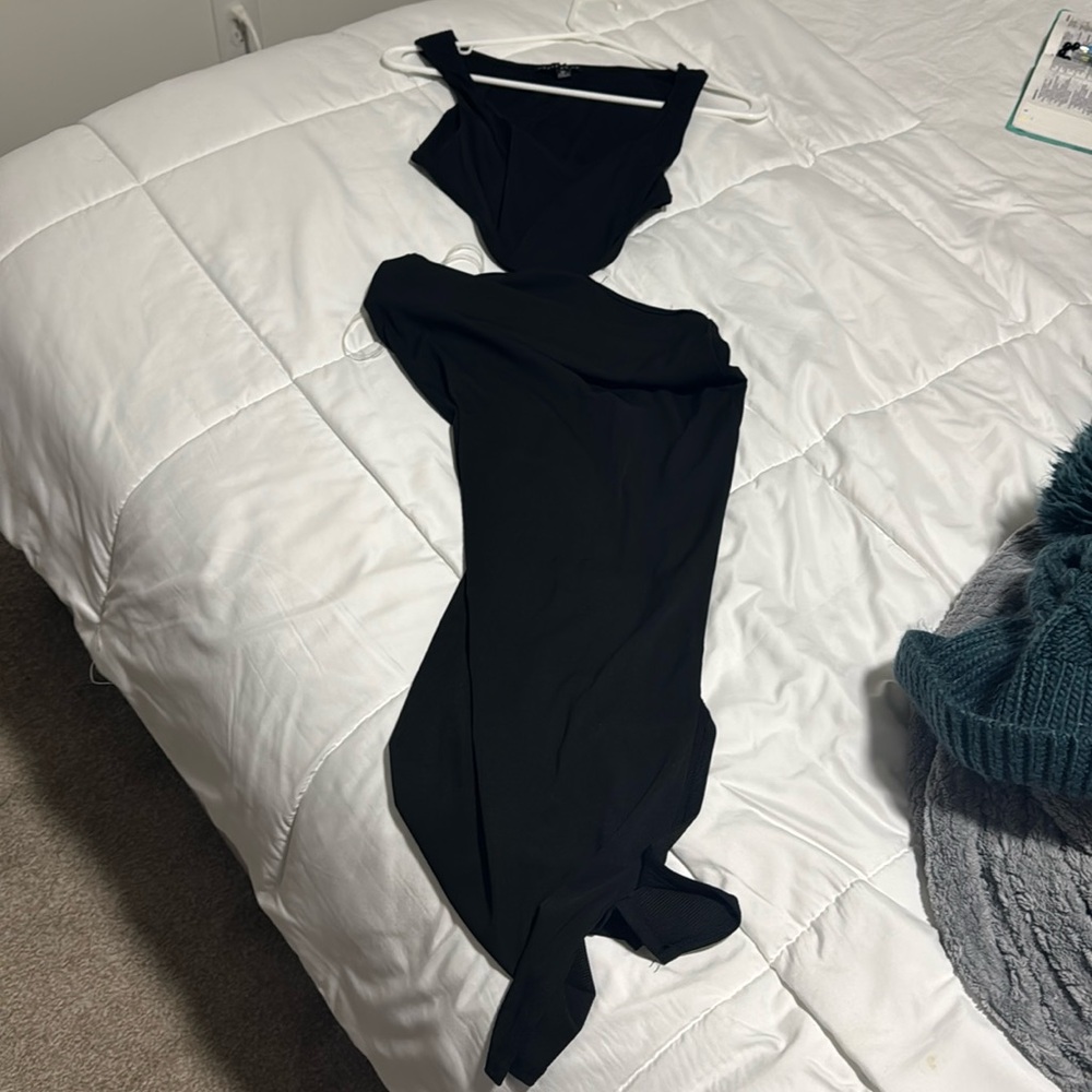 Vestido negro, playero o para cualquier otra ocasión, descote. Totalmente nuevo